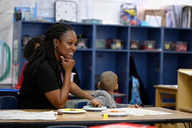 Teacher Vanessa Simmons works with children at a Head Start program at Alliance for Community Empowerment, Thursday, Sept. 28, 2023, in Bridgeport, Conn. Head Start programs serving more than 10,000 disadvantaged children would immediately lose federal funding if there is a federal shutdown, although they might be able to stave off immediate closure if it doesn&#39;t last long. (AP Photo/Jessica Hill)