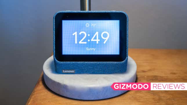 Photo of the Lenovo Smart Clock 2