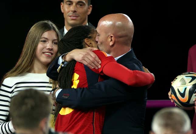 Aug 20, 2023; Sydney, AUSTRALIA;   Spanish football federation president Luis Rubiales congratulates Salma Paralluelo following the FIFA Women&#39;s World Cup final match against England at Stadium Australia, Sydney.