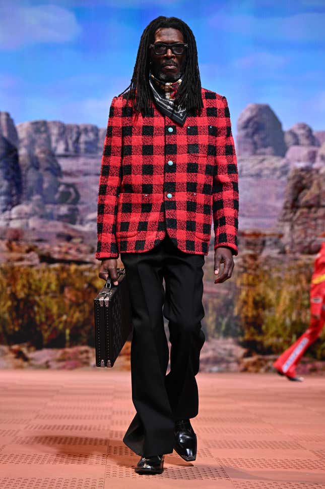 Image for article titled Our 40 Favorite Looks From Pharrell&#39;s Paris Fashion Week Runway Show