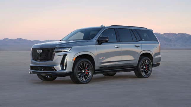 Front 7/8 view of the 2024 Cadillac Escalade V-Series in Argent Silver Metallic