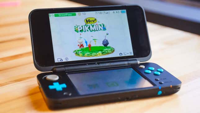 Best 3DS games to buy before the eShop closes