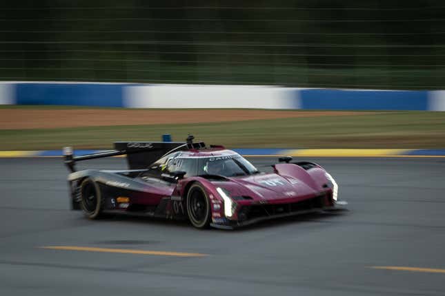 Image for article titled A Pink Cadillac Won Petit-LeMans In The Dark With No Headlights And That Wasn&#39;t Even The Best Thing About It