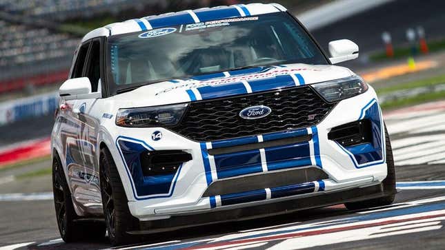 The Ford Explorer ST Isn't Helping Anyone Go Faster On A Track