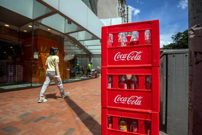 Coca Cola es una empresa de 132 años de base en Atlanta, Ga.