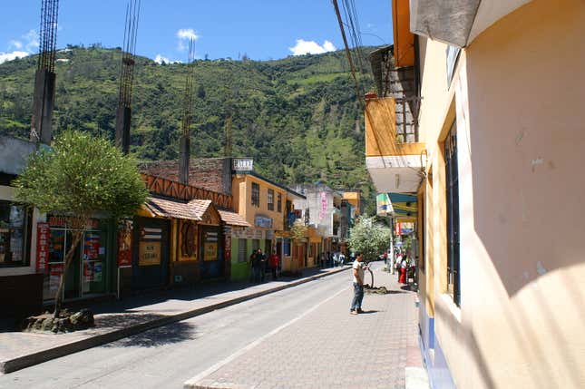 Downtown Baños