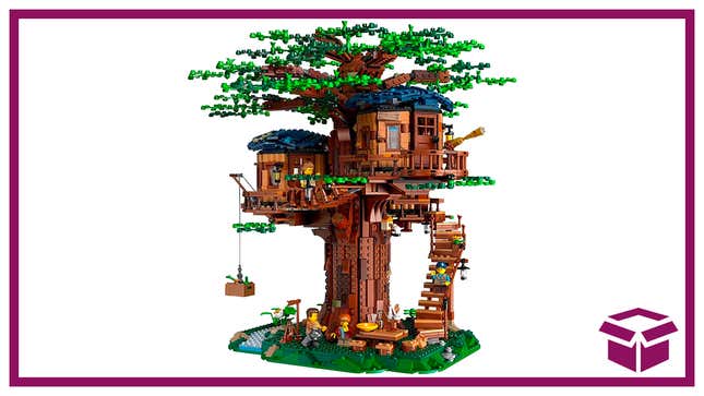 This Lego treehouse is a 3036-piece set with interchangeable leaves.