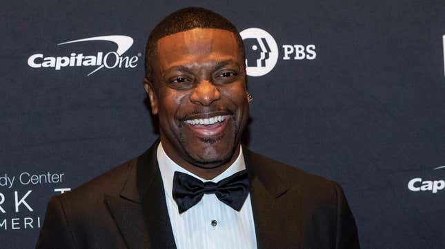  Chris Tucker arrives at the Kennedy Center for the Mark Twain Award for American Humor on October 27, 2019 in Washington, D.C.