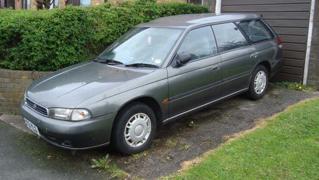 Ein 1995 Subaru Legacy 2.0 GLS Kombi