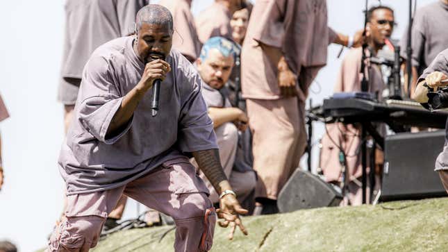  Kanye West performs Sunday Service during the 2019 Coachella Valley Music And Arts Festival on April 21, 2019 in Indio, California.