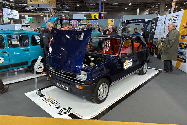 Image for article titled Forget Pebble Beach — Retromobile Is My New Favorite Classic Car Show