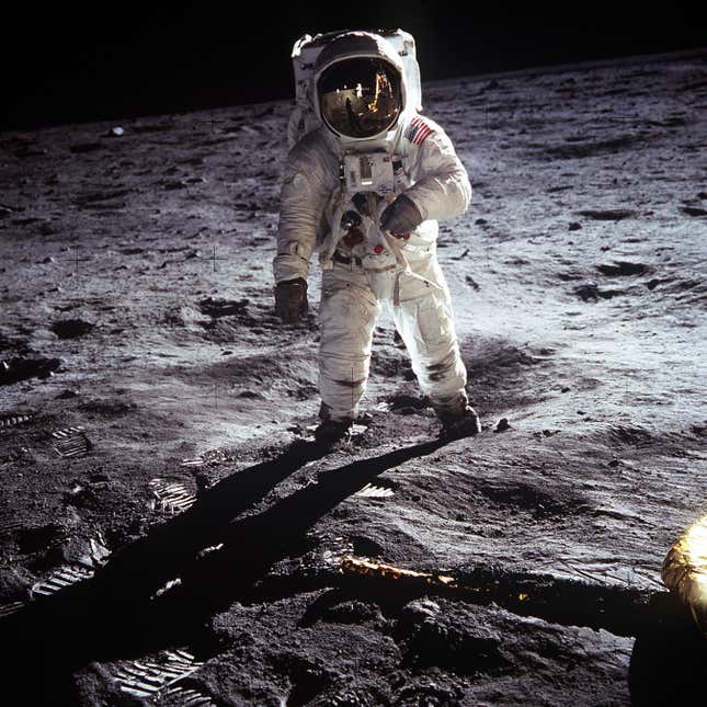 This NASA file image shows Apollo 11 U.S. astronaut Buzz Aldrin standing on the Moon, next to the Lunar Module &quot;Eagle&quot; (R), July 20, 1969. Apollo 11 was launched forty years ago today on July 16, 1969, and carried astronauts Neil Armstrong, who was the Mission Commander and the first man to step on the Moon, Aldrin, who was the Lunar Module Pilot, and Michael Collins, who was the Command Module pilot. Armstrong took this photograph. REUTERS/Neil Armstrong-NASA/Handout