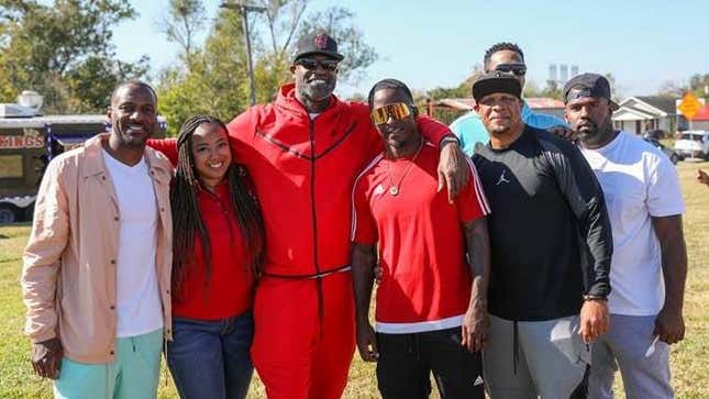 (L to R) Former NFL player Jordan Babineaux, Port Arthur Director of Parks and Recreation Chandra Alpough, Stephen Jackson, former NFL players Danny Gorrer, Shockmain Davis and James Johnson.