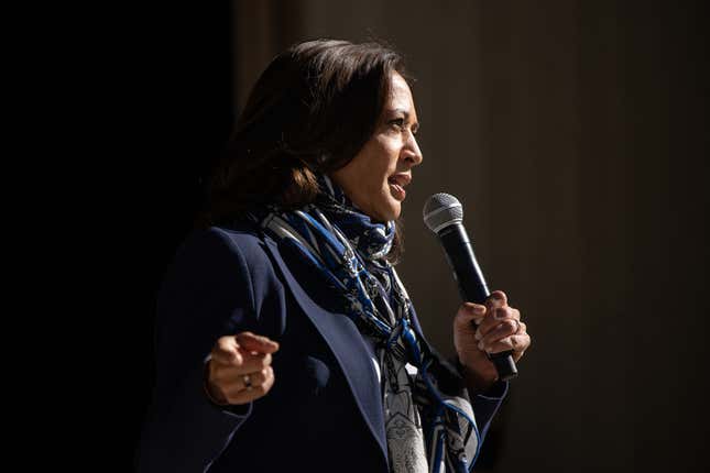 Image for article titled Vice President Kamala Harris Tests Positive for COVID-19, Shows No Sign of Symptoms