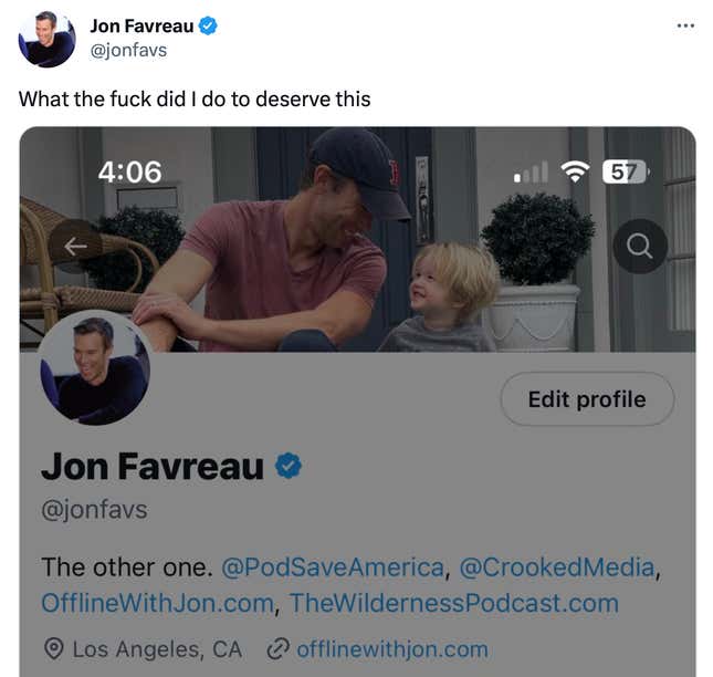 A screenshot of Jon Favreau's tweet saying the blue checkmark was imposed on him.