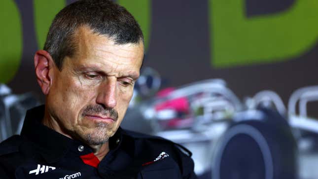 Una foto del principio del equipo de Haas Guenther Steiner. 