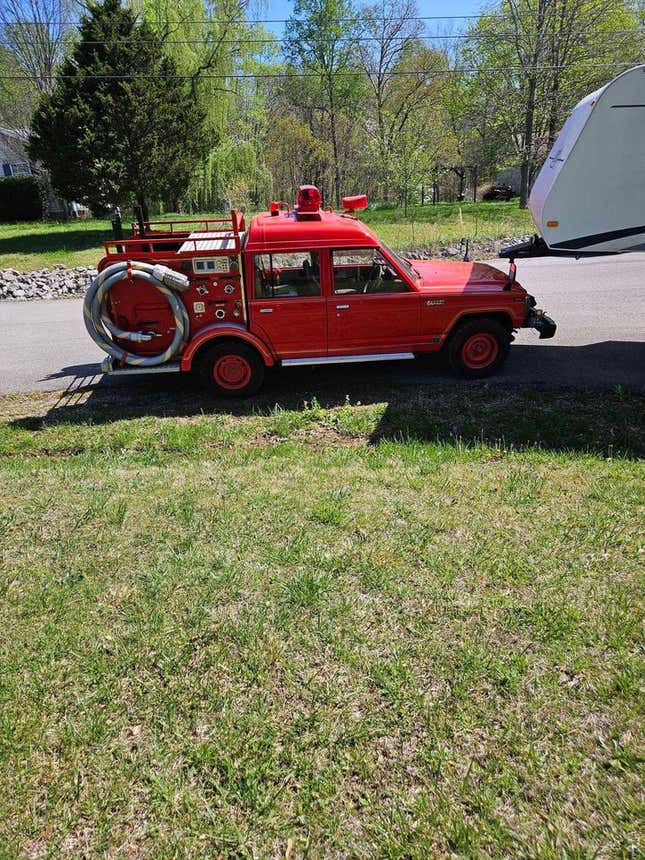 Image de l'article intitulé Lancia Delta Integrale Evo I, Tucker Sno-Cat, Cagiva Elefant&amp;#xa0;: Les voitures les plus dopest que j’ai trouvées à vendre en ligne