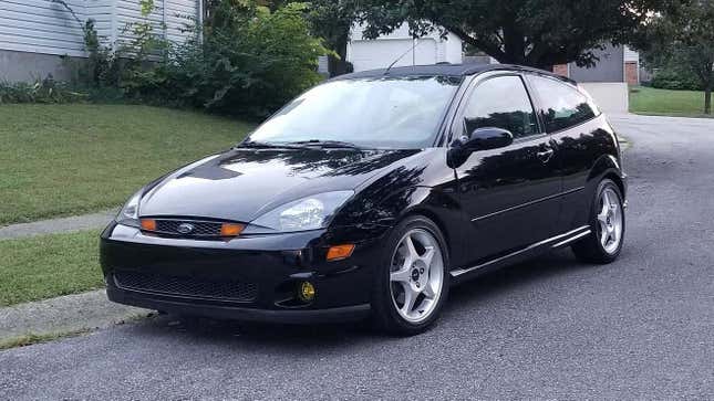 2002 Ford SVT enfoque