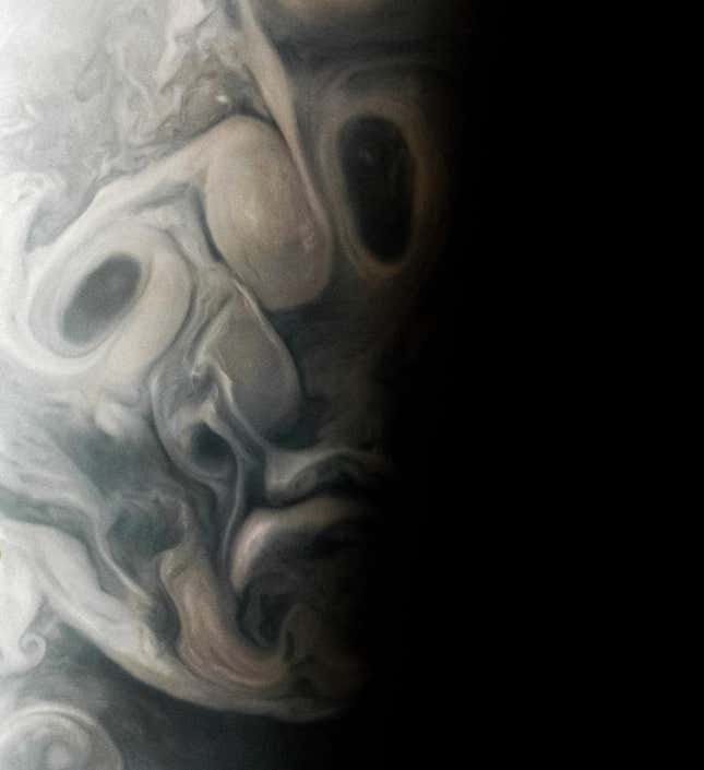 Image for article titled Trek to the Stars With October's Most Compelling Spaceflight Images