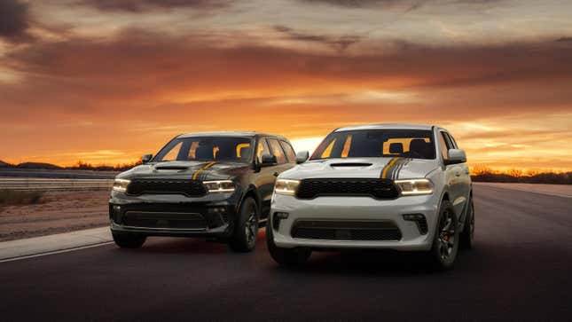 Image for article titled The Dodge Durango R/T Hemi Orange is Not Painted Hemi Orange