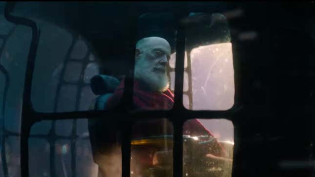 Image for article titled A painstaking breakdown of the extremely ridiculous Red One trailer