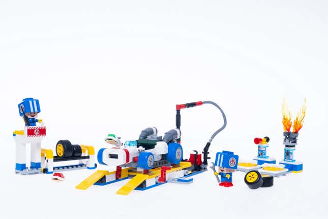 Image for article titled Lego Reveals Adorable Little Mario Kart Sets Coming In 2025