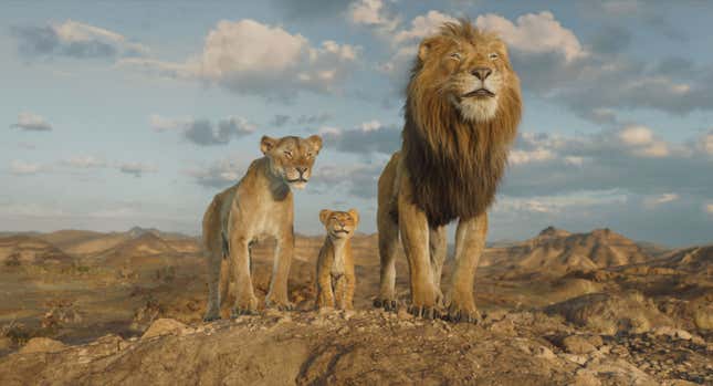 (LR) Afia (Stimme: Anika Noni Rose), der junge Mufasa (Stimme: Braelyn Rankins) und Masego (Stimme: Keith David) in Disneys MUFASA: DER KÖNIG DER LÖWEN.