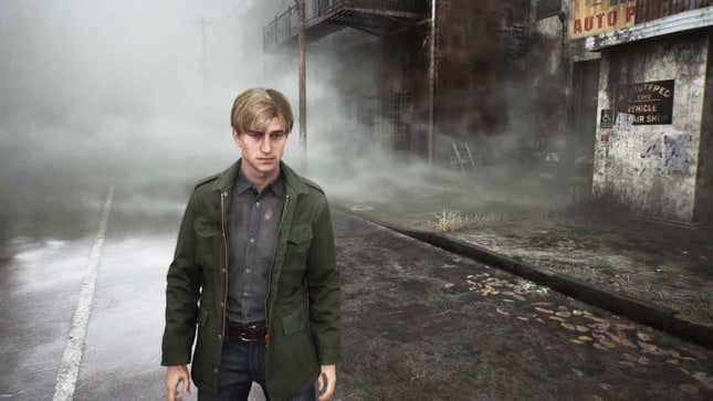 Una captura de pantalla muestra a James en Silent Hill 2. 