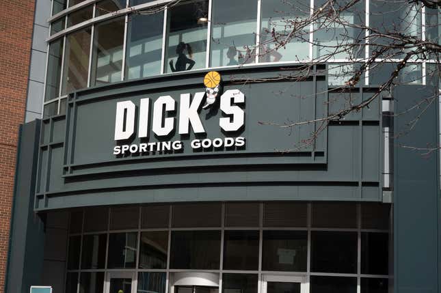 Image for article titled Dick's Sporting Goods is buying Foot Locker