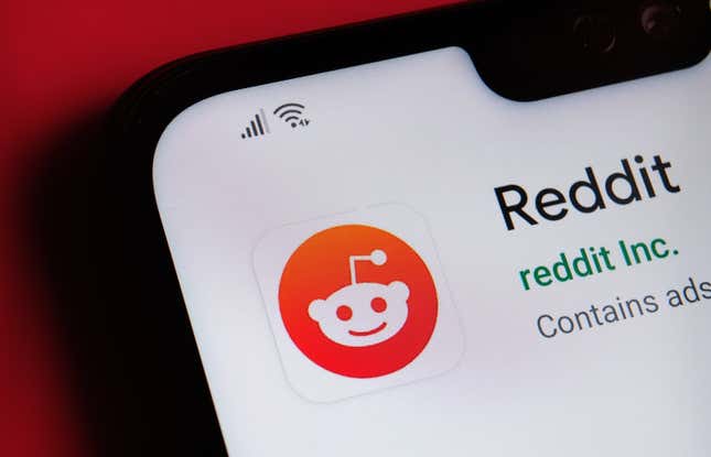Image for article titled Some of the Biggest Subreddits Are Retreating From the API War