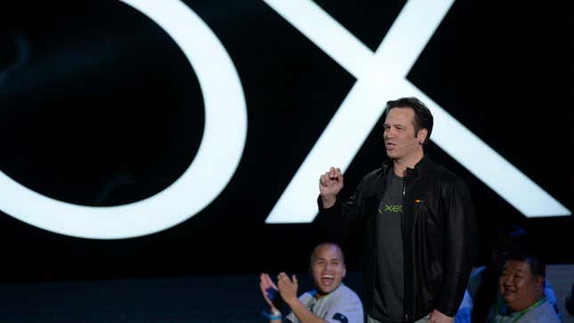 A photo shows Phil Spencer at E3. 