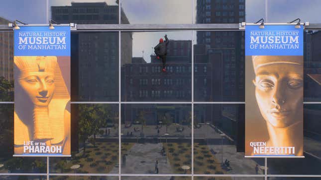 Miles Morales climbs the Natural History Museum of Manhattan.