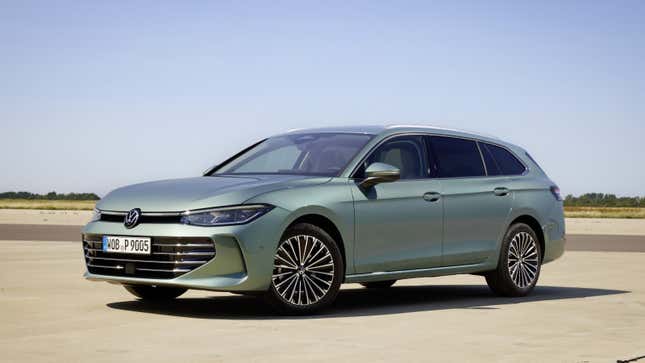 A photo of the new VW Passat wagon. 
