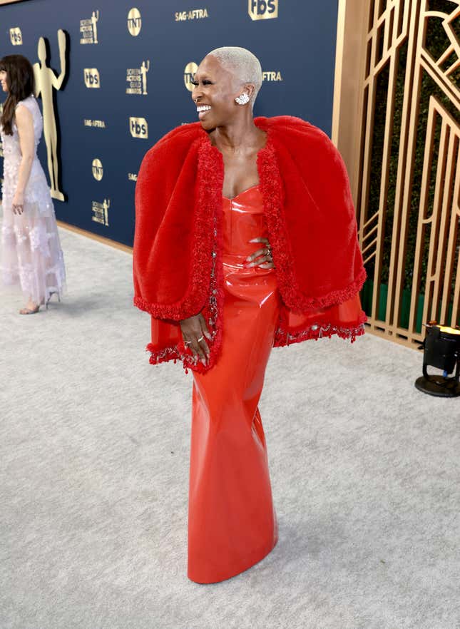 Image for article titled The Best Black Red Carpet Looks of 2022 (Part 2)