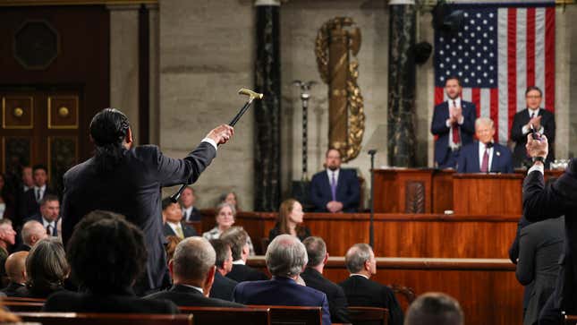 Image for article titled Democrats Looked Soft Not Standing With Al Green During Trump&#39;s Speech And Black Twitter Has A Lot To Say