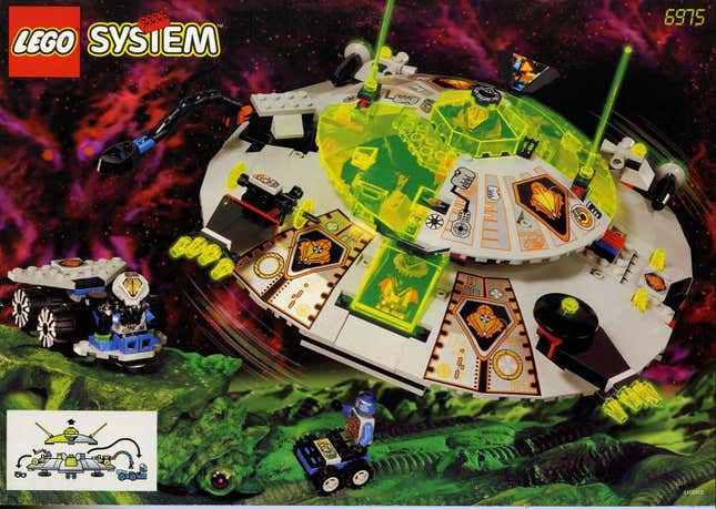 Image for article titled The Evolution of Lego&#39;s Classic Space Line