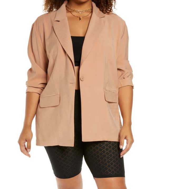 Image for article titled Fashion Scavenger Hunt: Looking for a Summer Blazer That Says 'Hello, I'm a Stylish Media Professional'