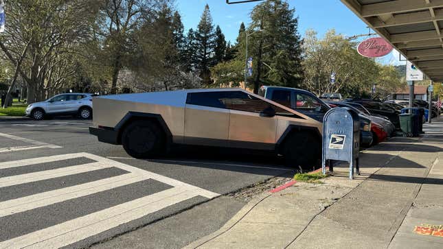 Tesla Cybertruck à Sonoma, en Californie