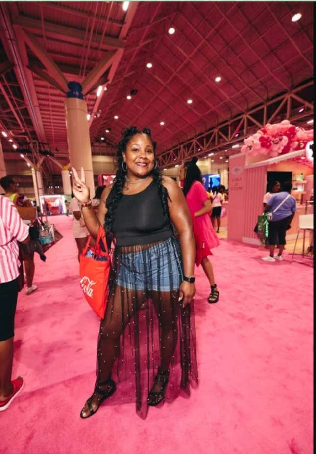 Bild für Artikel mit dem Titel Die beste Streetstyle-Mode beim ESSENCE Fest 2024