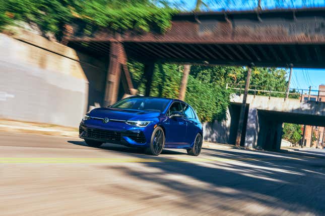 Image for article titled Your 2023 Volkswagen Golf R 20th Anniversary Edition Wallpaper Is Here