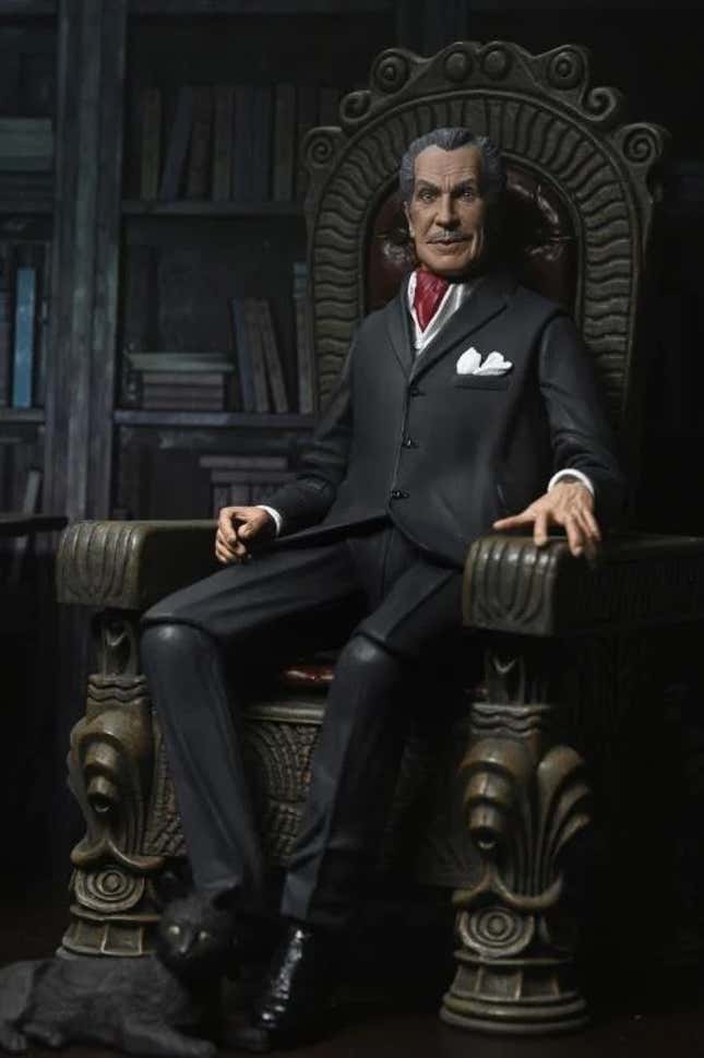 Image for article titled This Vincent Price Figure Comes With a Tiny Cookbook and True Fans Know Why