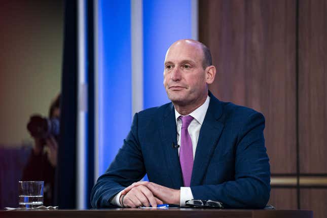 Image for article titled The 10 highest-paid CEOs