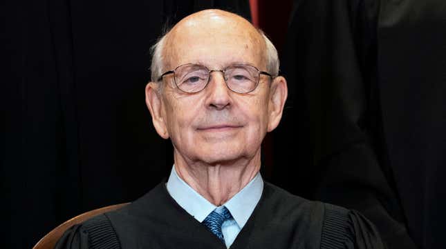 Image for article titled Democrats Obviously Want Justice Breyer to Retire, They're Just Being Way Too Nice About It