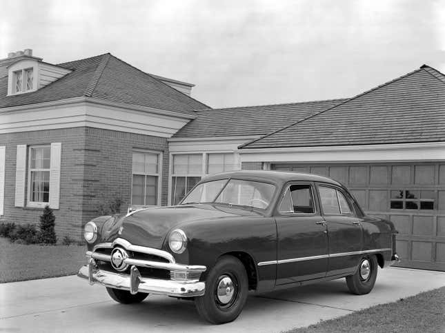 Image for article titled Ford&#39;s Chicago Assembly just turned 100. Here are the models it made