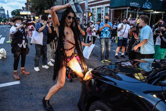 Image for article titled New York City's Drag March Brought the Glamour, Glitter, Feathers, and Leather