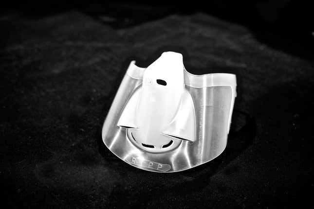 Anti-bite/spit mask.