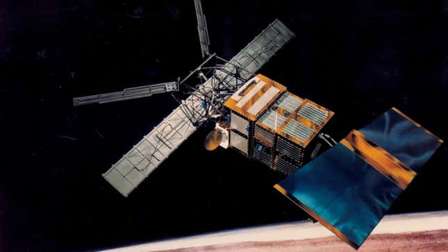 A render of the ERS-2 satellite above the Earth. 