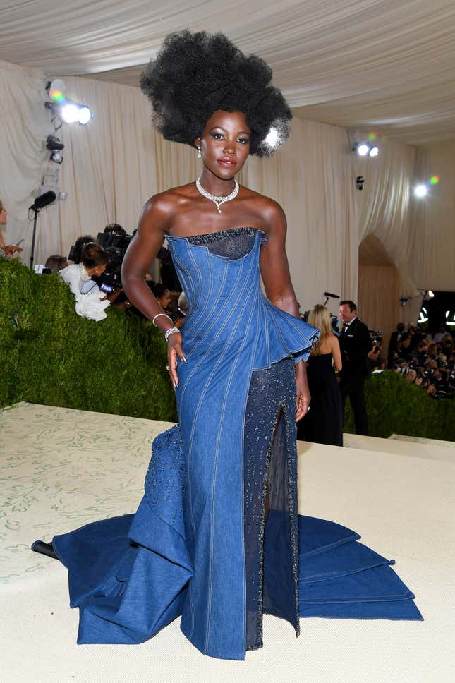 Lupita Nyong’o nimmt an der Met Gala 2021 „Celebrating In America: A Lexicon Of Fashion“ im Metropolitan Museum of Art am 13. September 2021 in New York City teil.