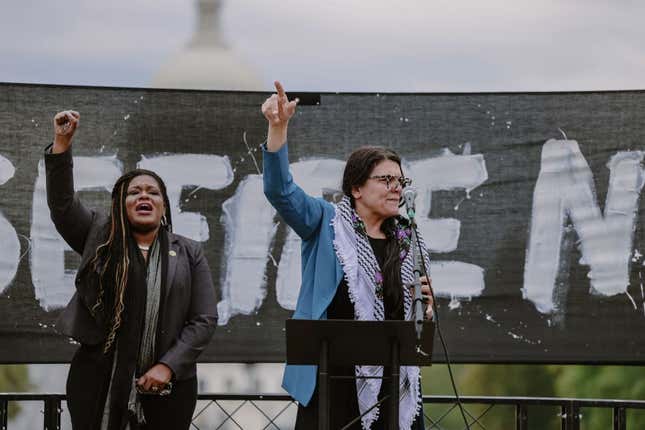 10/20/2023, Washington, DC, united states. Representative Cori Bush (D-MO) participated in a rally calling for a ceasefire in Gaza and raised her fist in a show of solidarity with thousands of demonstrators. This call for a ceasefire came after Israel initiated military action in response to terrorist attacks by Hamas on October 7, 2023. 