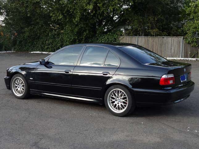 Image for article titled At $14,999, Is This 2001 BMW 530i The Ultimate Investment Machine?